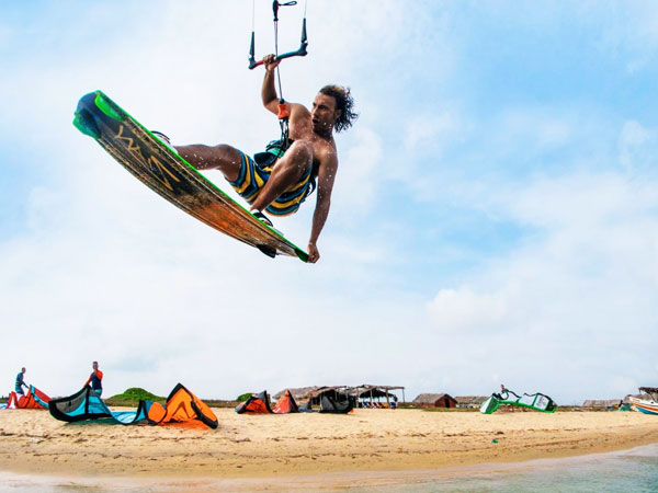 kalpitiya kitesurfing